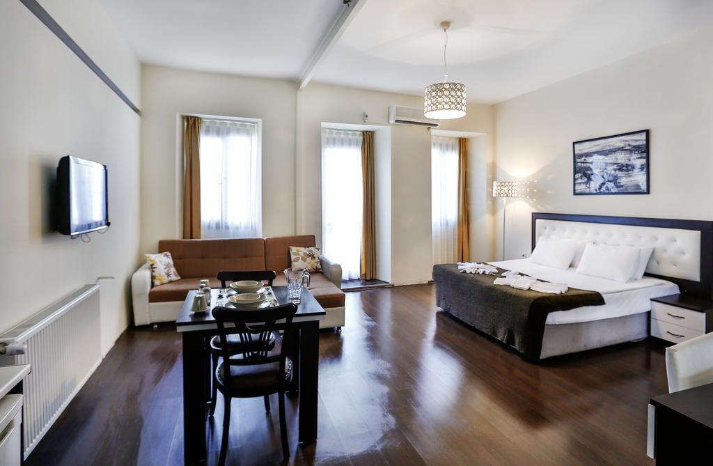 B&B Suite Taksim Istanbul Bilik gambar